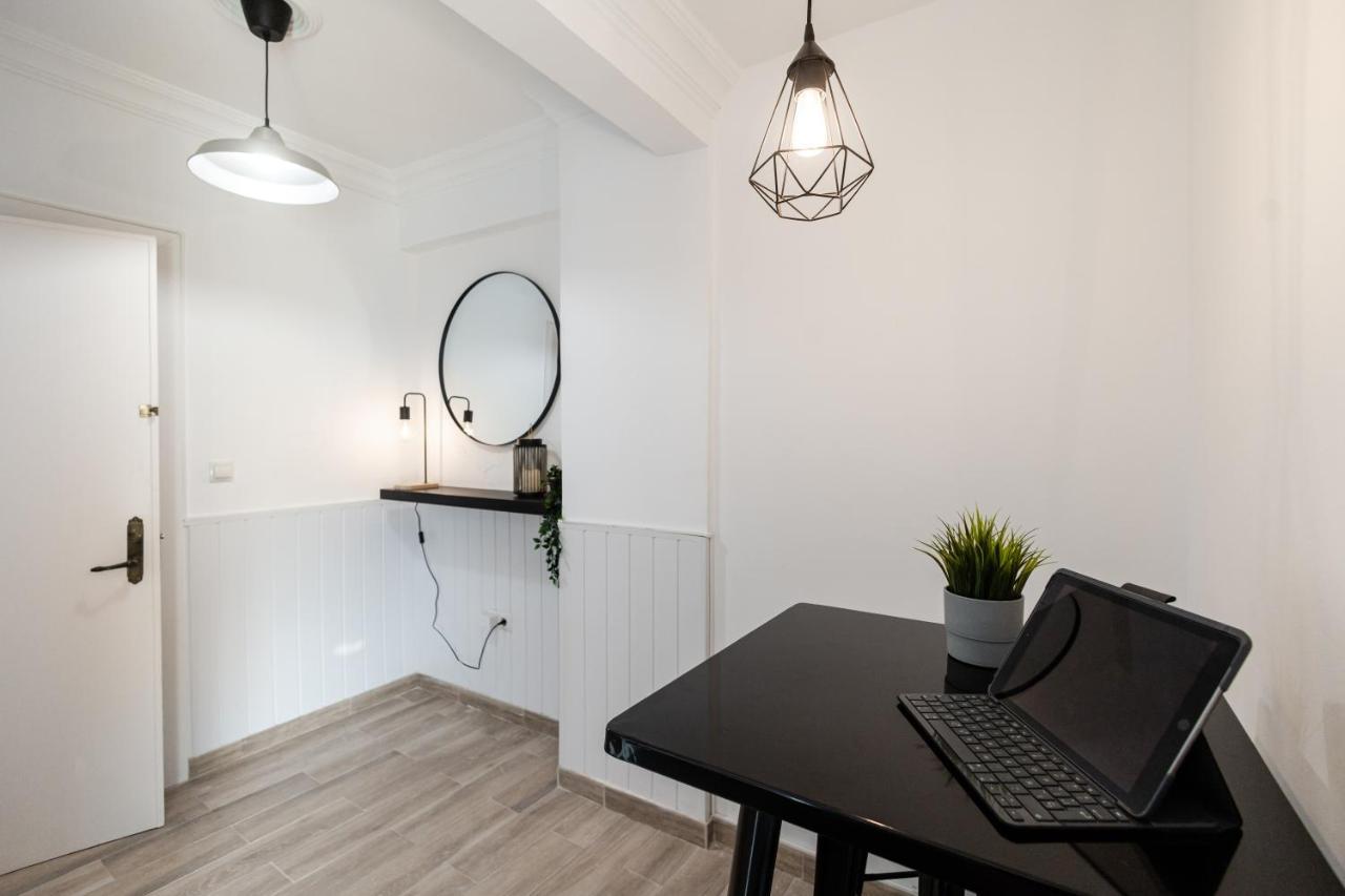 Nordik Rooms Urban - Urena "Grindavik" Málaga Kültér fotó